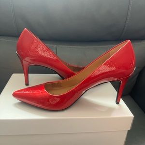 Calvin Klein red patent leather heels 👠